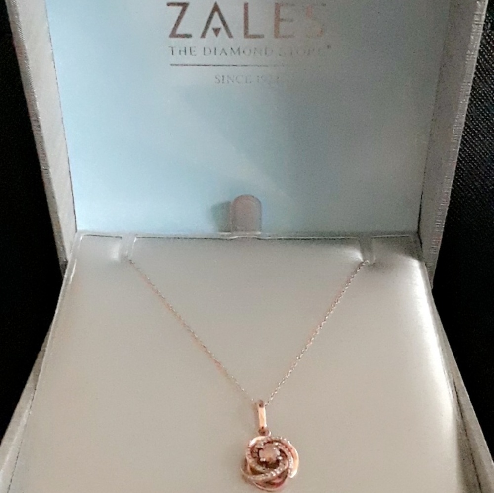 Diamond necklace